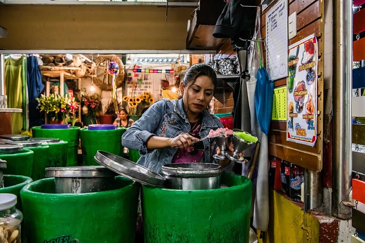 Bazaar with music