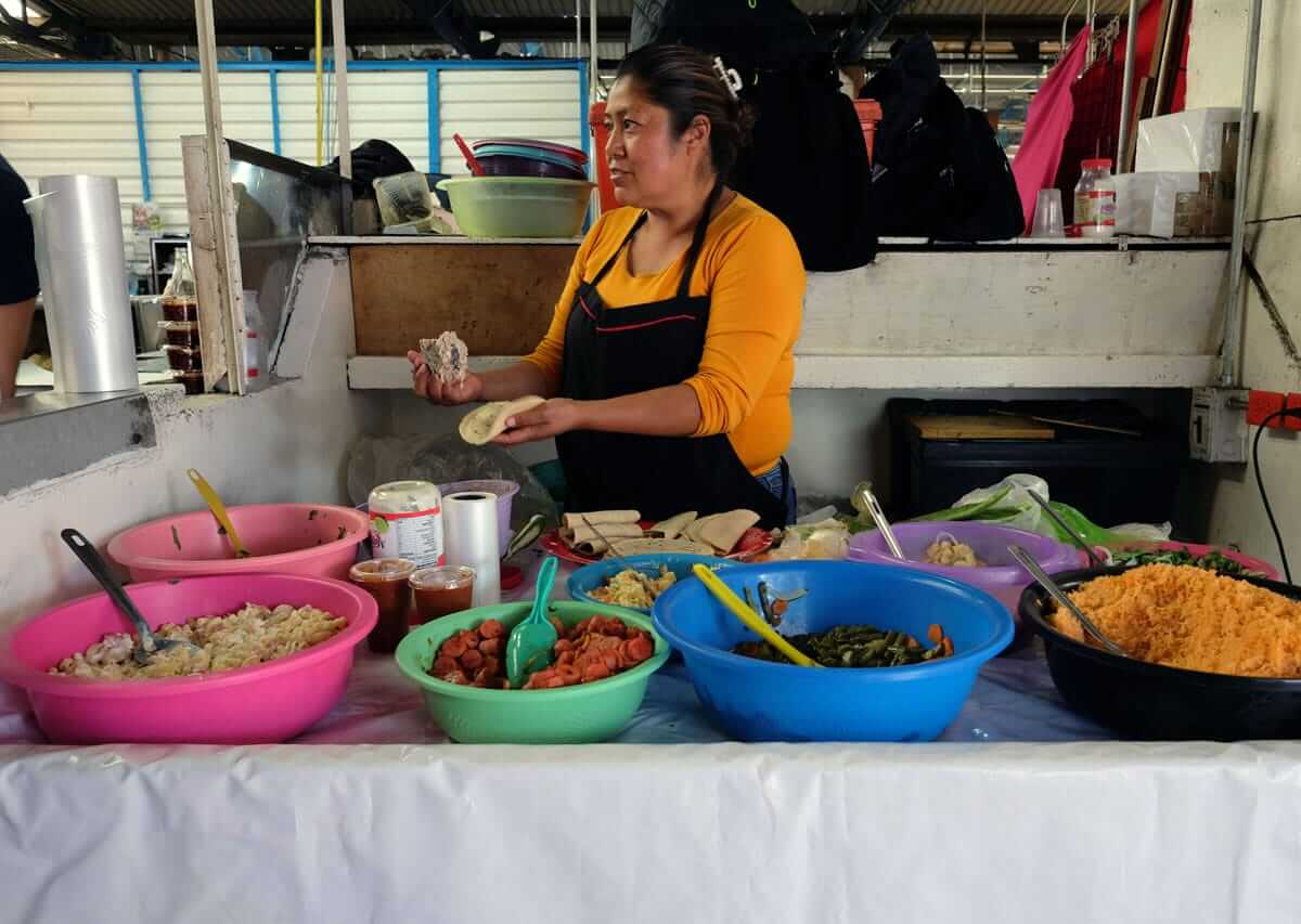 Bazaar with music