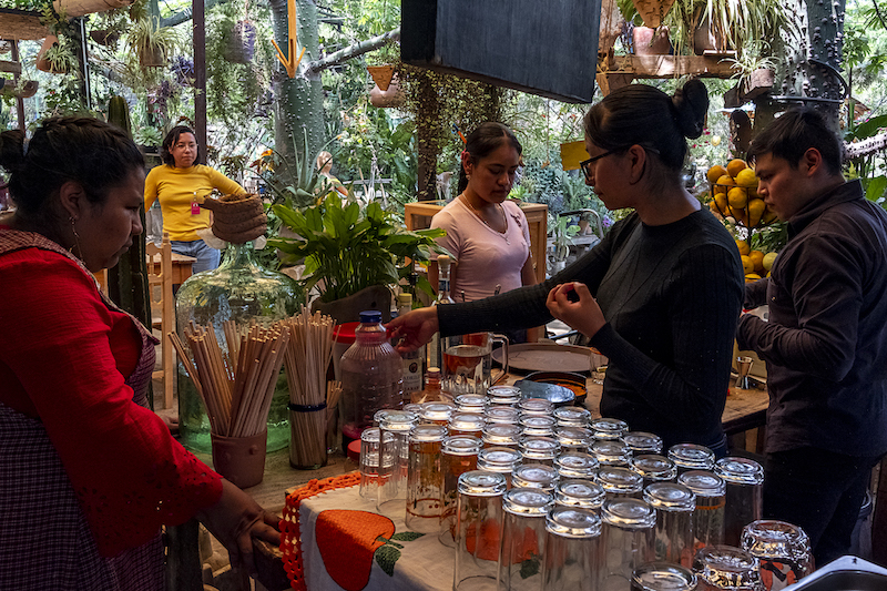 Fresh fruit waters and cocktails are amongst those things that one needs to try in Almú, photo by Noel Rojo
