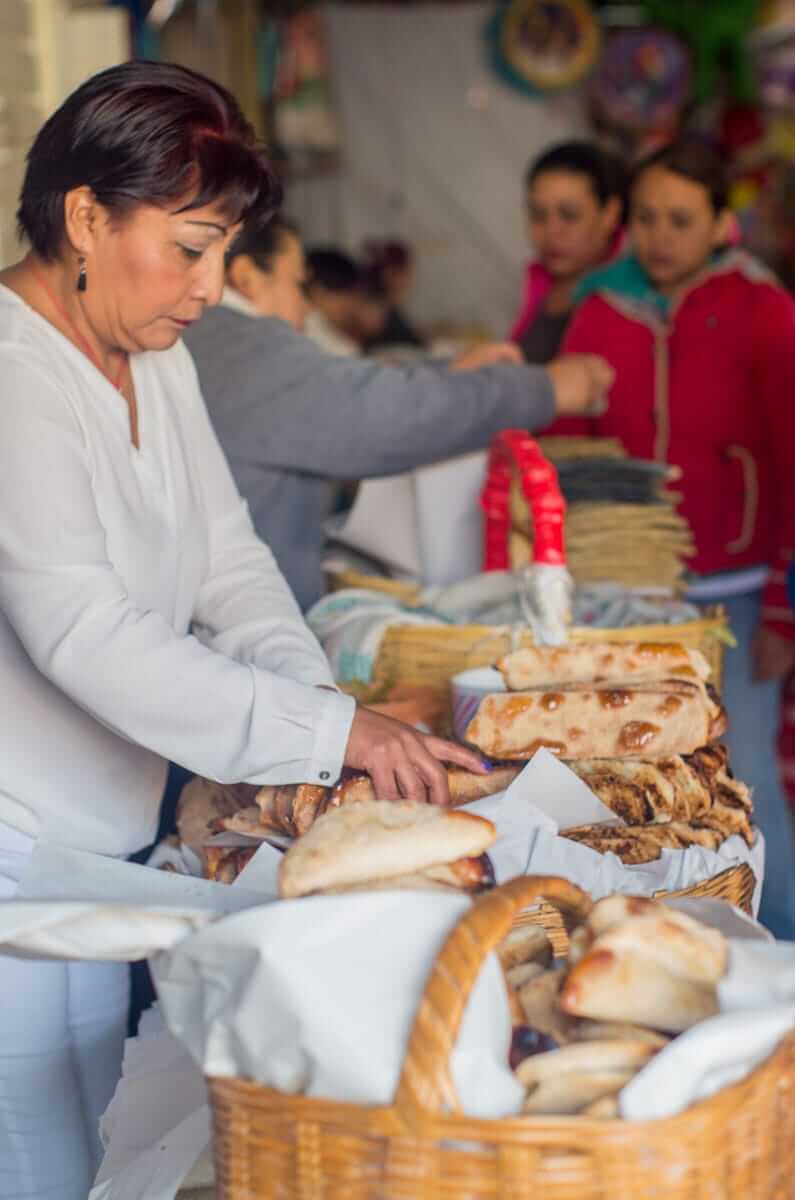 Bazaar with music